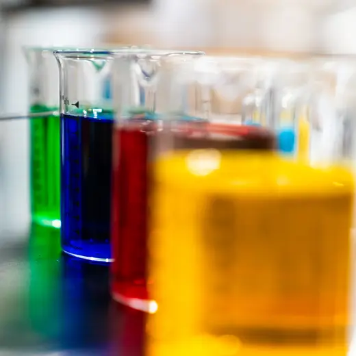 Colour development in the ConfetiCakes laboratory