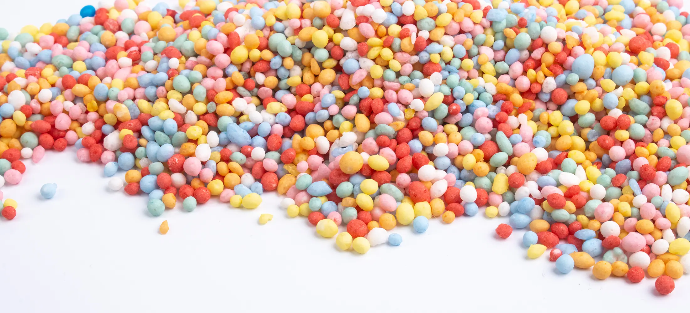 Colourful crunchy pearls