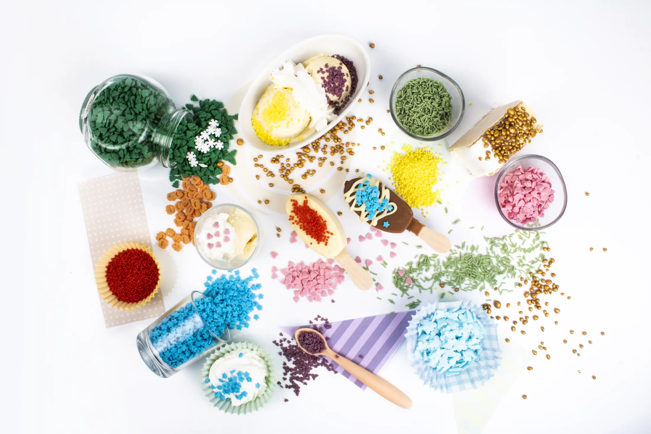 Desserts decorated with colourful Sugar Shapes